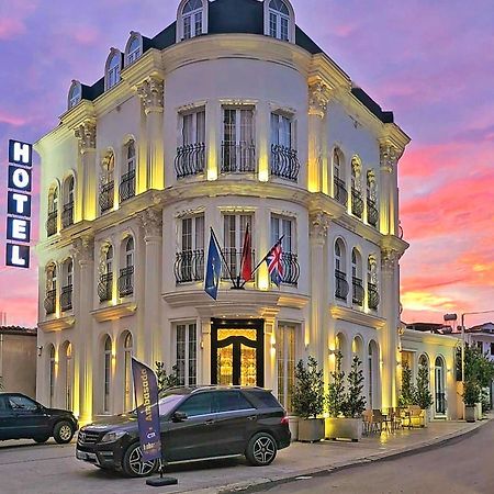 Hotel Ambasada Qta Patza-Kuqani Exterior foto